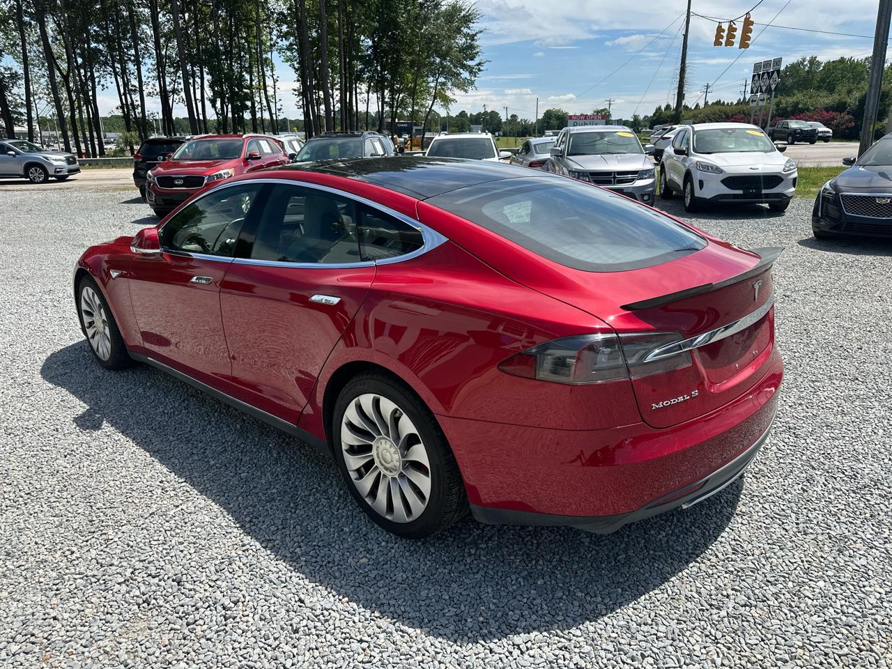 Tesla Model S  2015