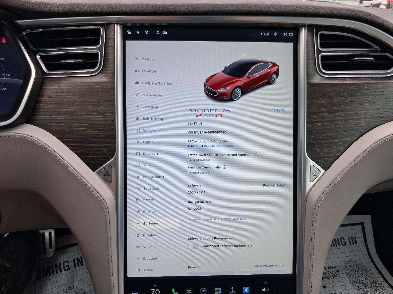 Tesla Model S  2015