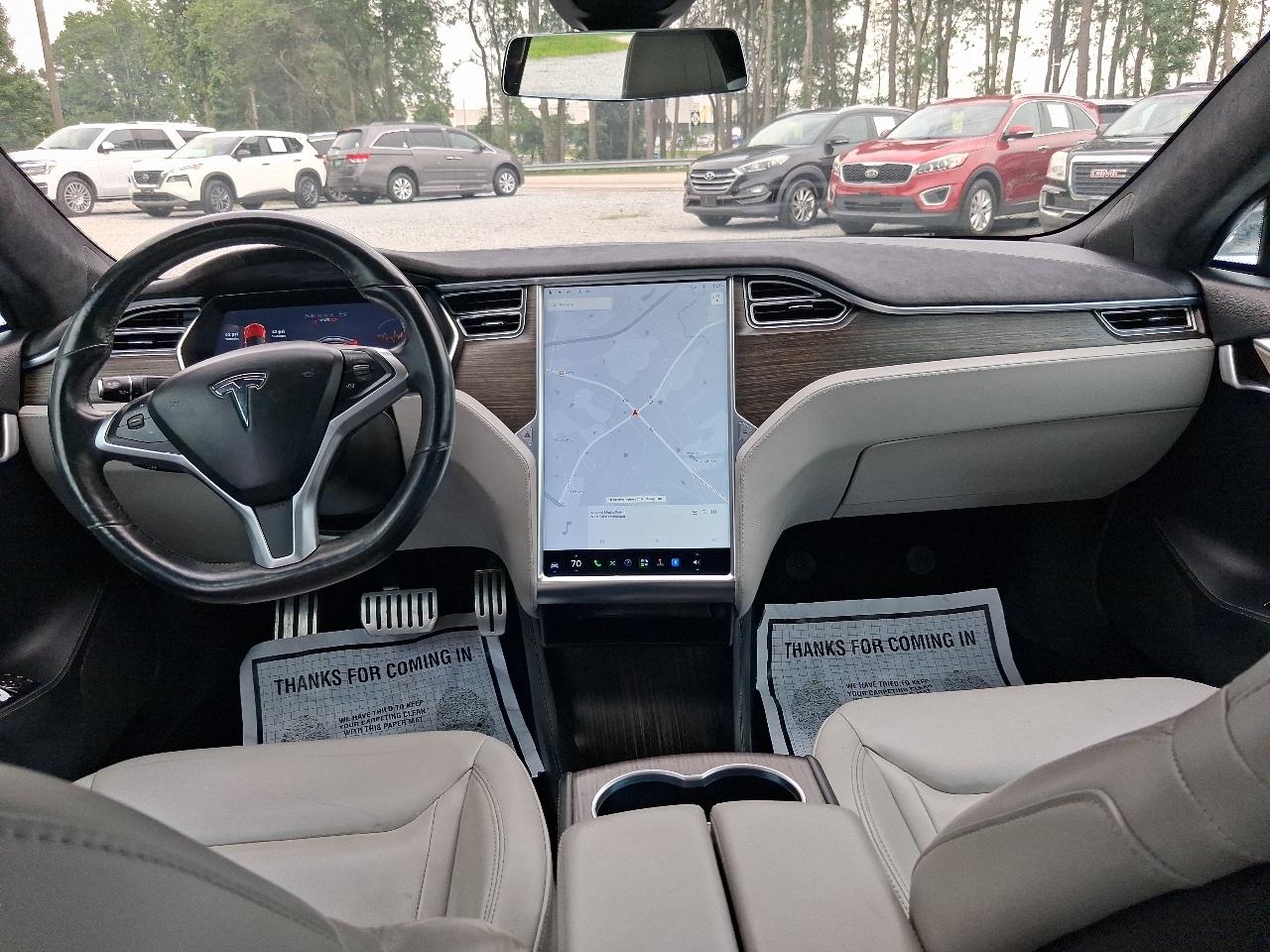 Tesla Model S  2015