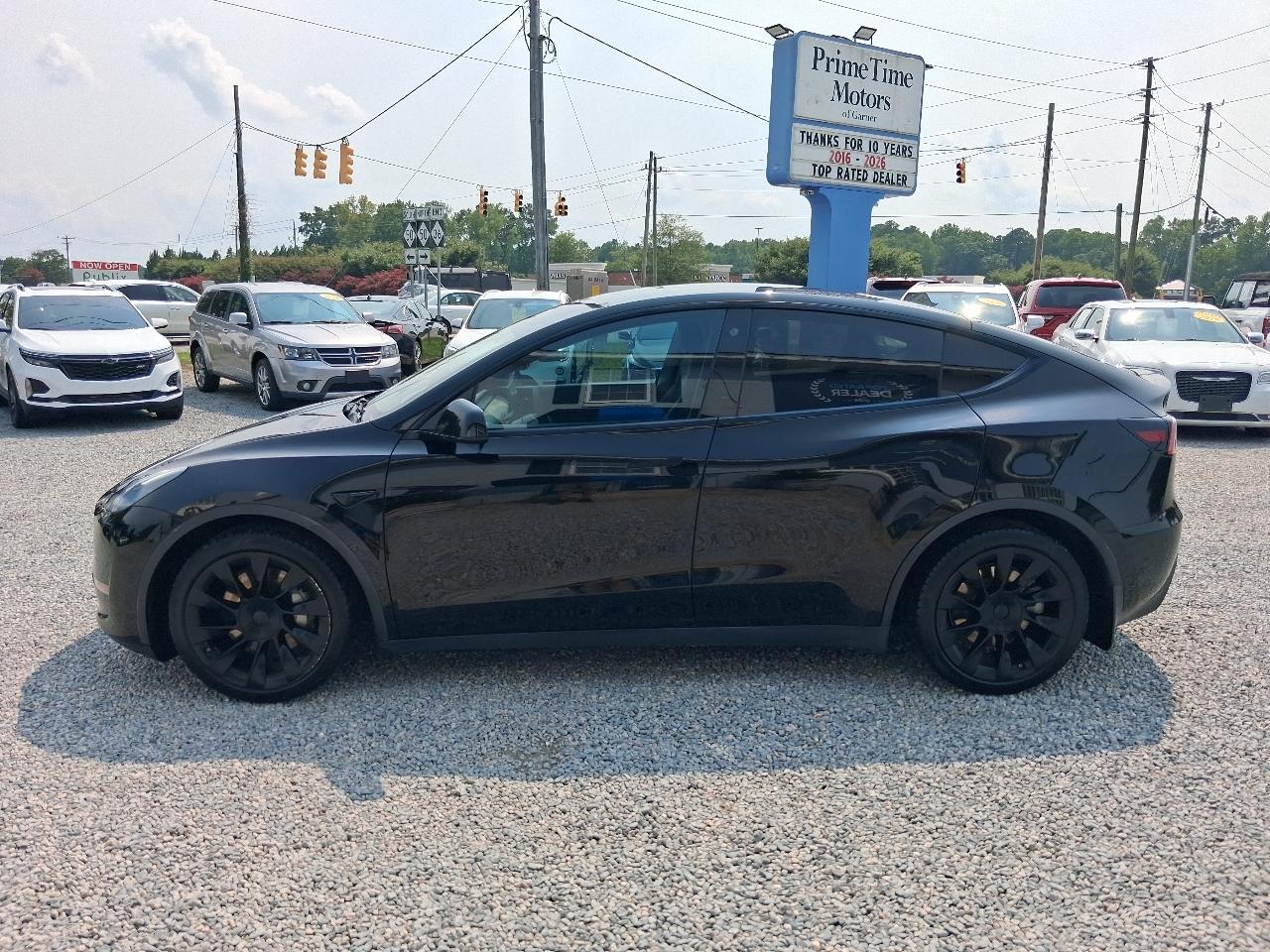 Tesla Model Y  2021