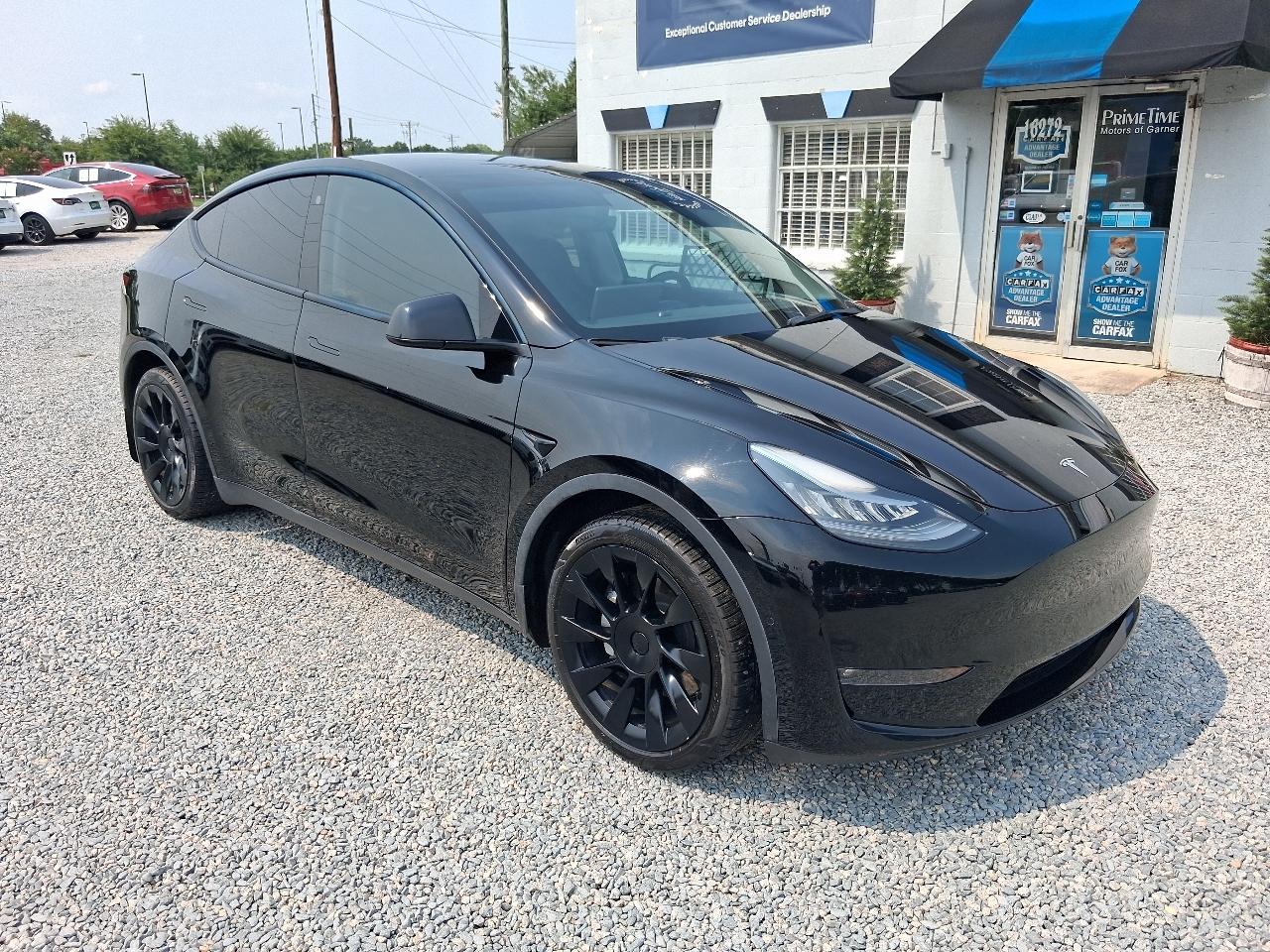 Tesla Model Y  2021