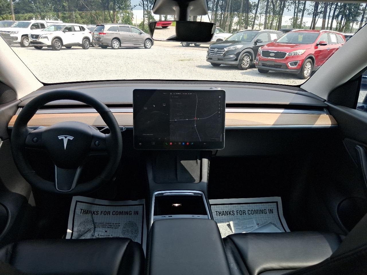 Tesla Model Y  2021