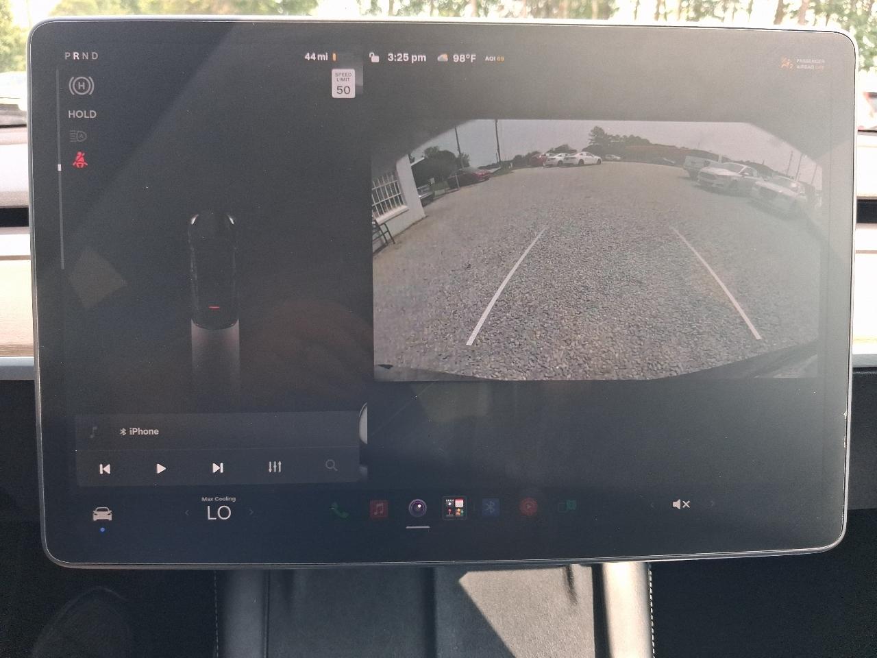 Tesla Model Y  2021