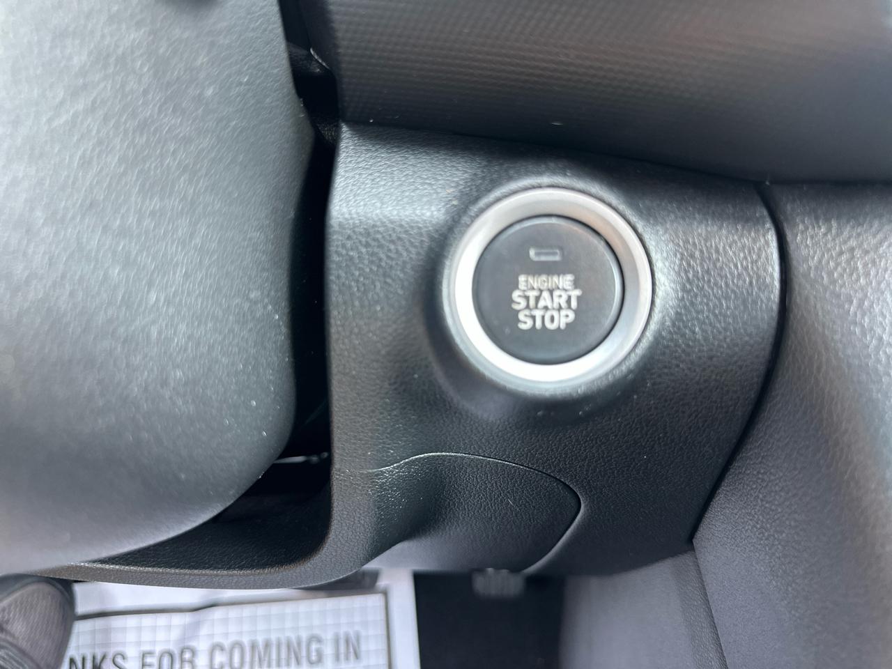 Hyundai Kona SEL Auto FWD 2018