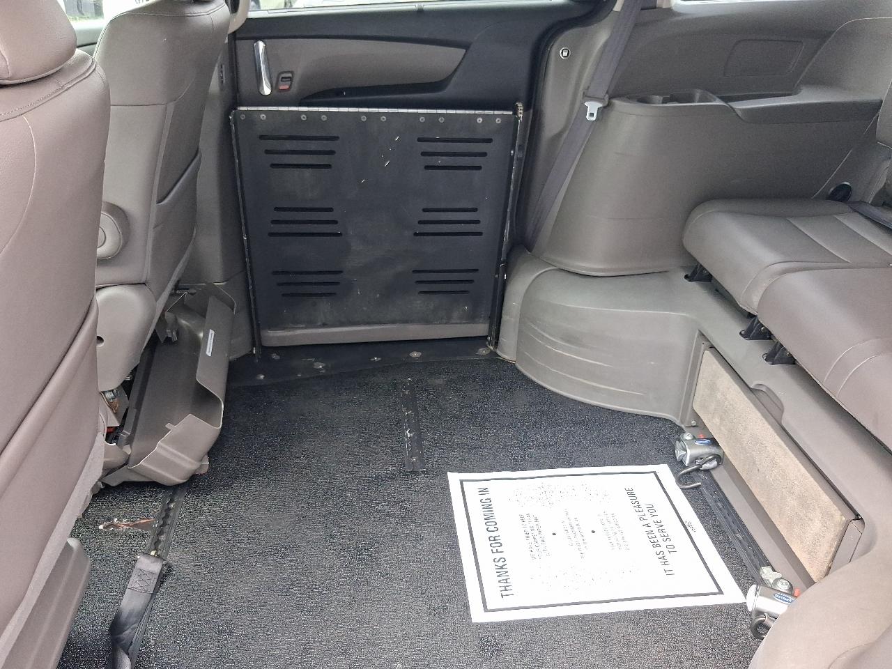 Honda Odyssey 5dr EX-L NAVI w/Navigation/Leather 2014