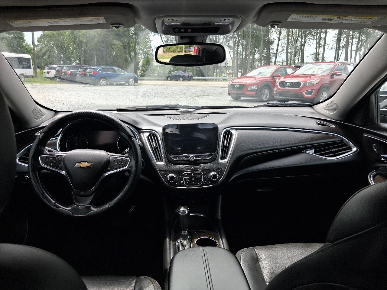 Chevrolet Malibu 4dr Sdn Premier 2020