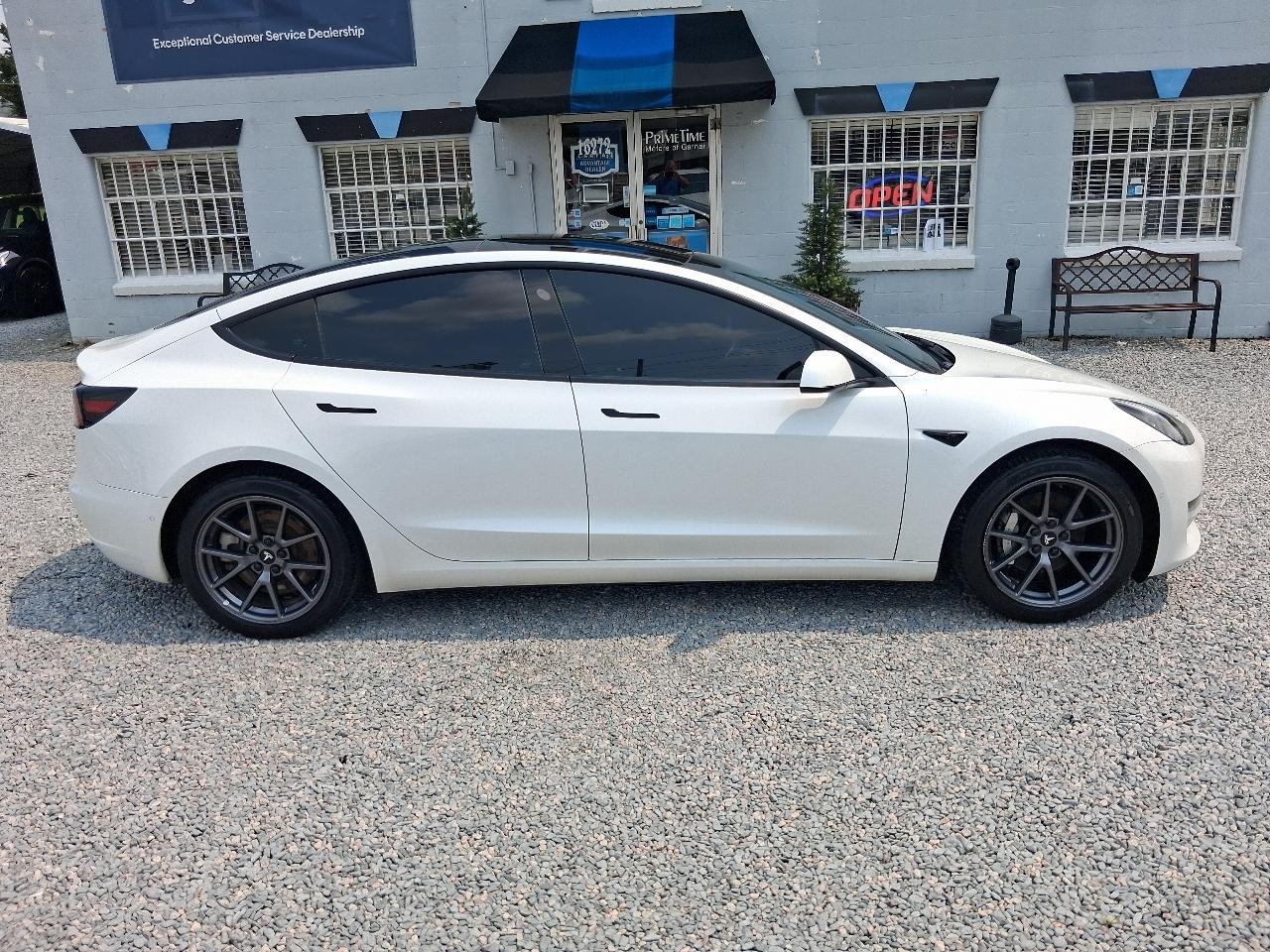 Tesla Model 3 Long Range 4D Sedan AWD 2021