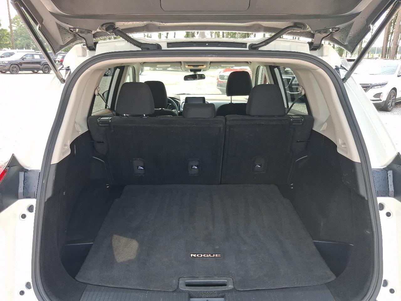 Nissan Rogue FWD 4dr S 2023