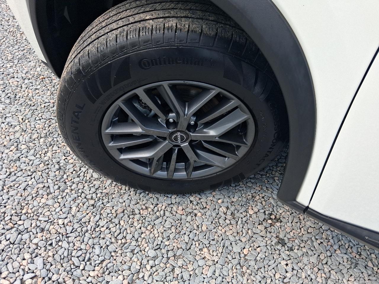 Nissan Rogue FWD 4dr S 2023