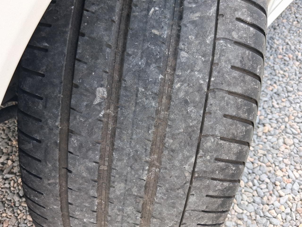 Porsche Cayenne GTS 4D SUV 2013