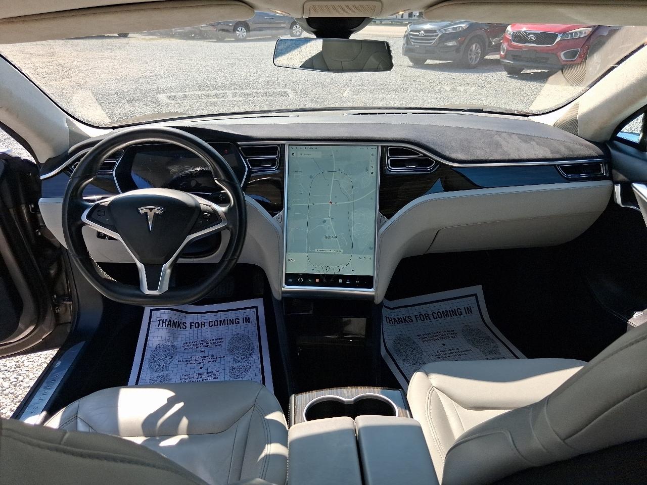 Tesla Model S  2015