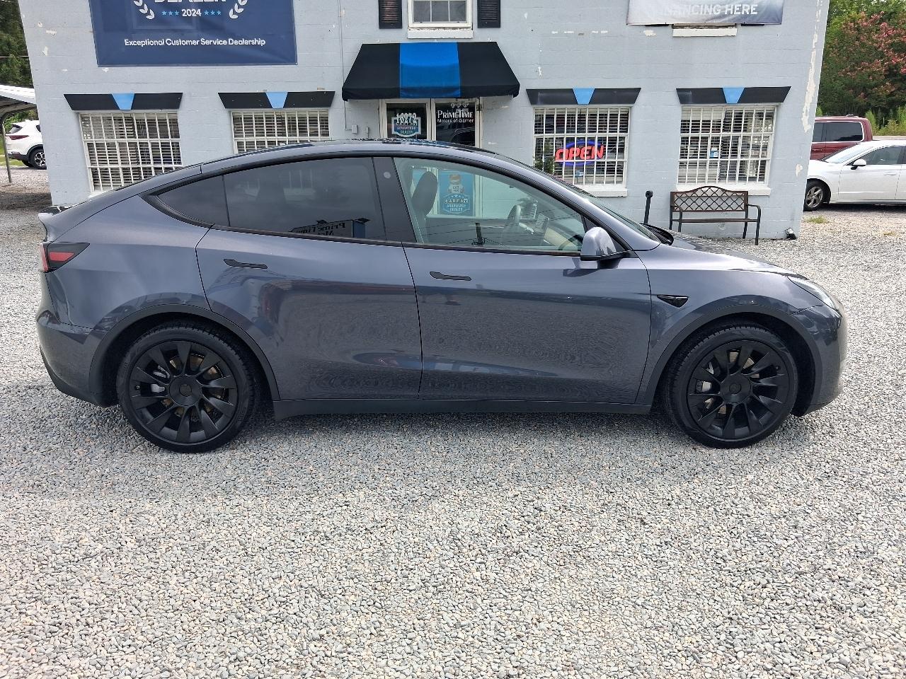 Tesla Model Y Long Range 4D SUV 2023