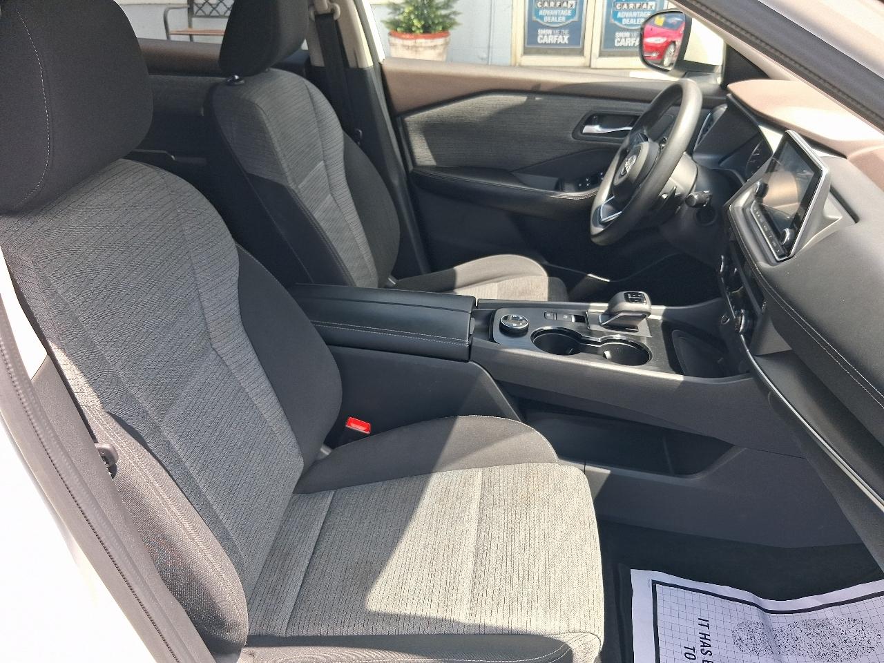 Nissan Rogue AWD SV 2023