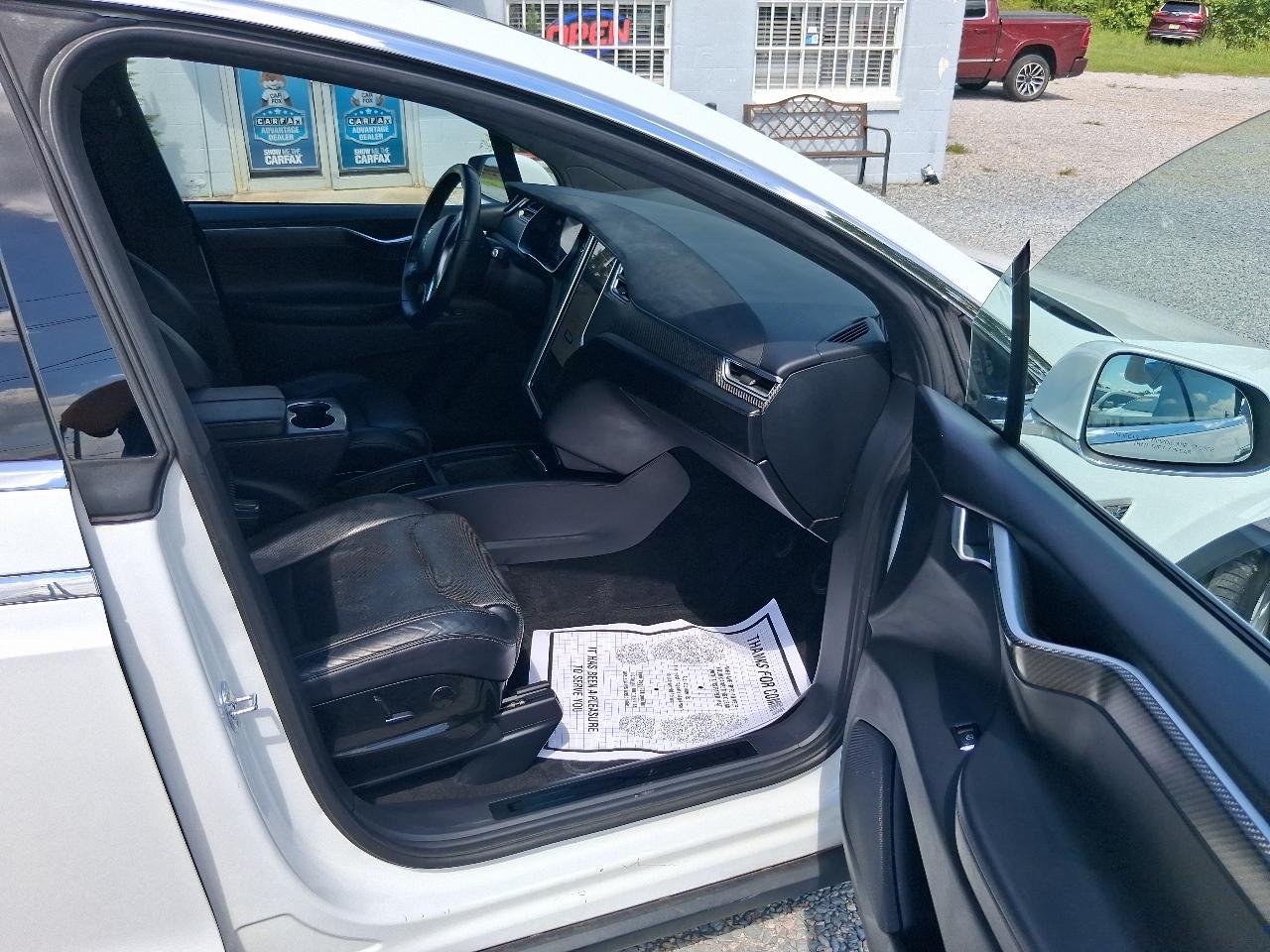 Tesla Model X  2016
