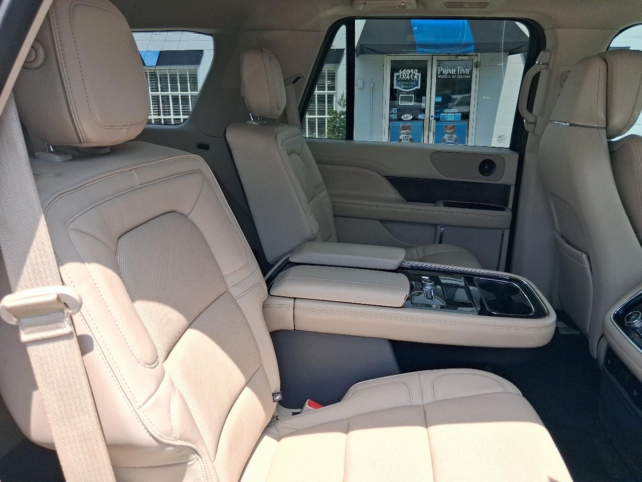 Lincoln Navigator 4WD 4dr Reserve 2018