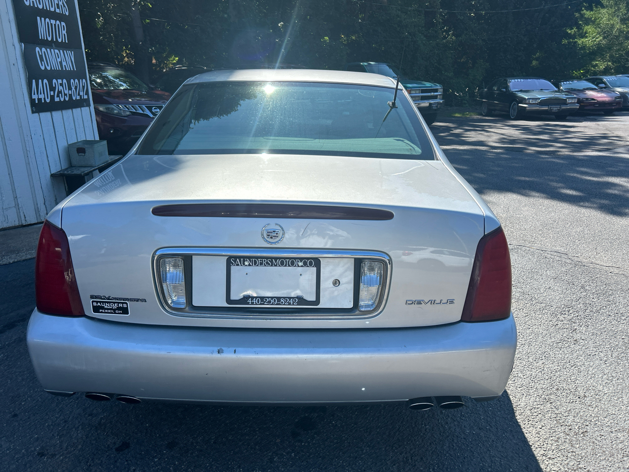 Cadillac DeVille Sedan 2002 Cadillac DeVille Sedan 2002