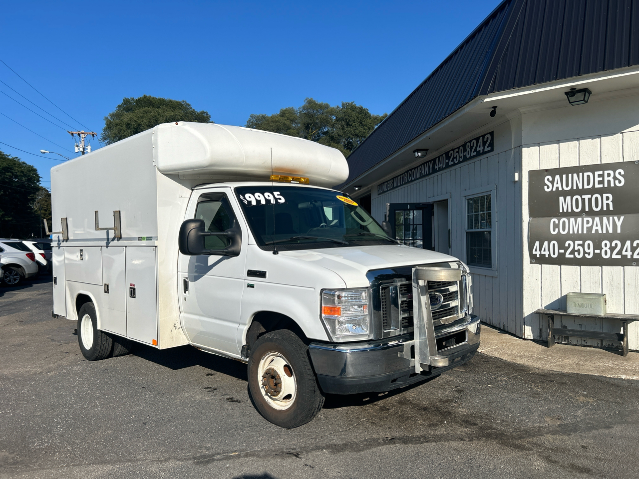 Ford Econoline E-350 Super Duty 2011 Ford Econoline E-350 Super Duty 2011