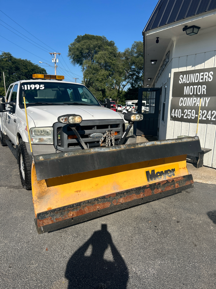 2005 Ford F-350 SD Lariat Crew Cab 4WD