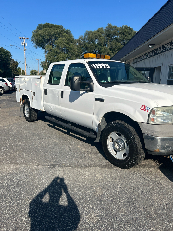 Ford F-350 SD Lariat Crew Cab 4WD 2005 Ford F-350 SD Lariat Crew Cab 4WD 2005