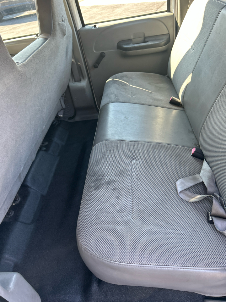 Ford F-350 SD Lariat Crew Cab 4WD 2005 Ford F-350 SD Lariat Crew Cab 4WD 2005