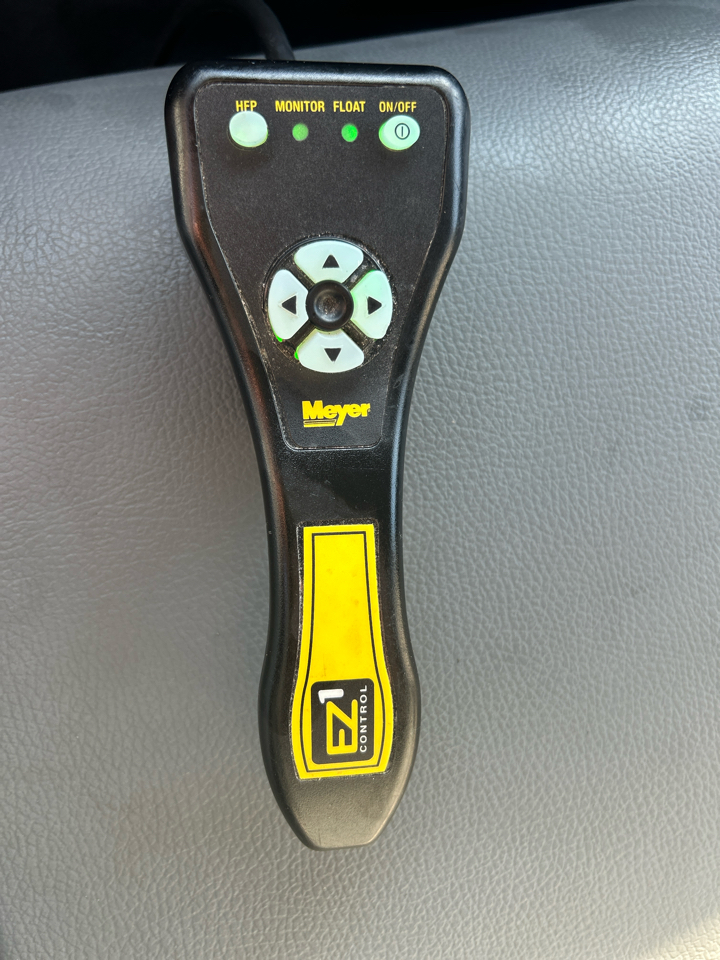 Ford F-350 SD Lariat Crew Cab 4WD 2005 Ford F-350 SD Lariat Crew Cab 4WD 2005