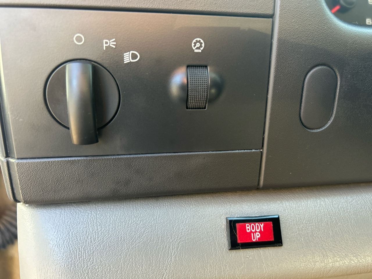 Ford F-550 Regular Cab 4WD DRW 2006 Ford F-550 Regular Cab 4WD DRW 2006