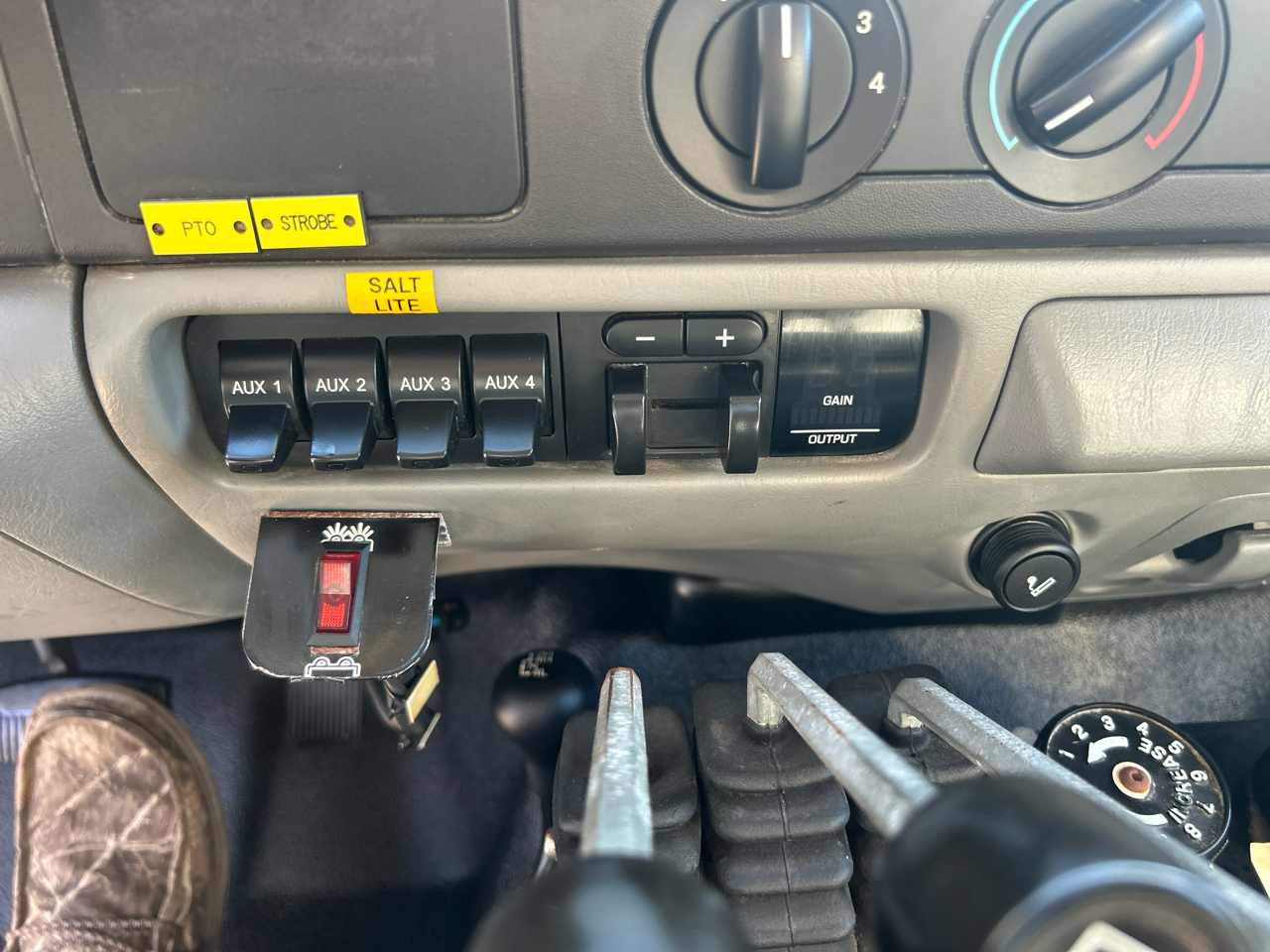 Ford F-550 Regular Cab 4WD DRW 2006 Ford F-550 Regular Cab 4WD DRW 2006