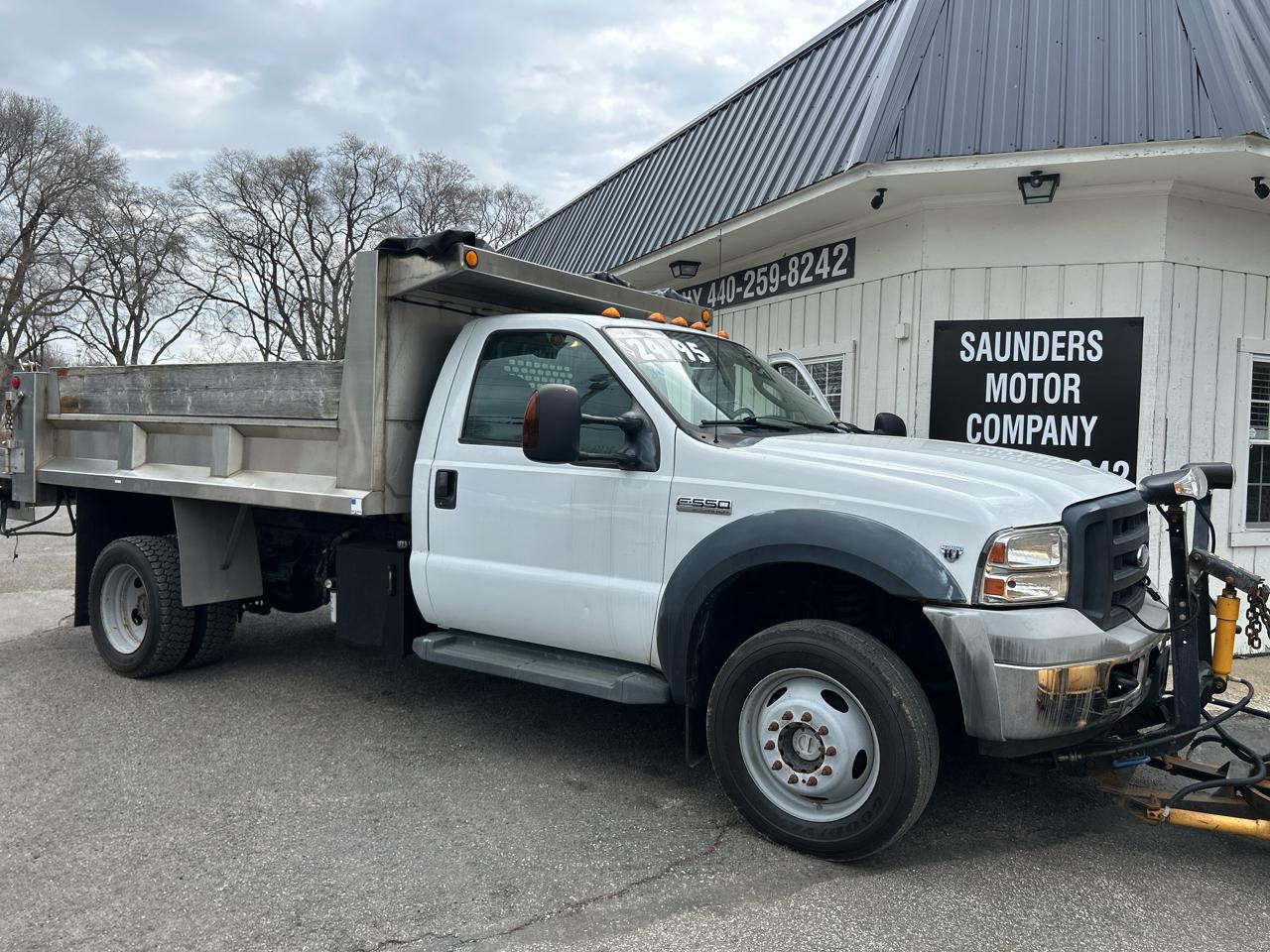 Ford F-550 Regular Cab 4WD DRW 2006