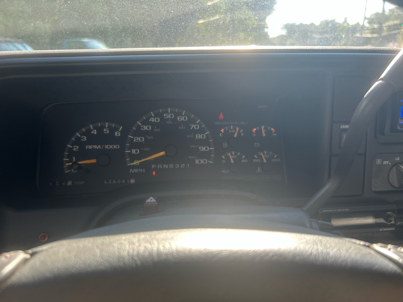 Chevrolet C/K 3500 Crew Cab Long Bed 2WD 2000 Chevrolet C/K 3500 Crew Cab Long Bed 2WD 2000