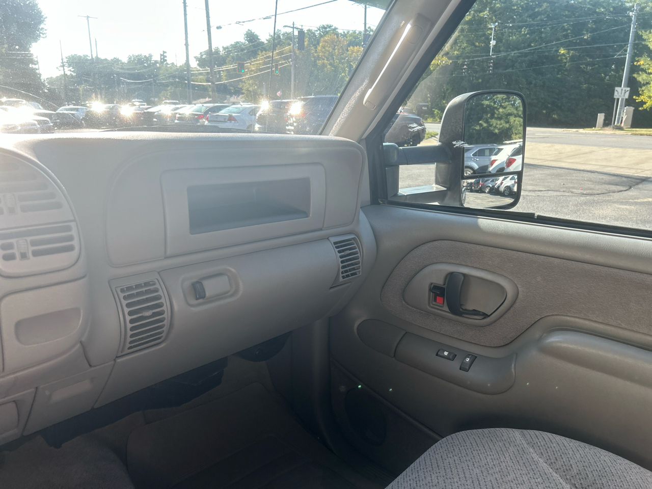 Chevrolet C/K 3500 Crew Cab Long Bed 2WD 2000 Chevrolet C/K 3500 Crew Cab Long Bed 2WD 2000