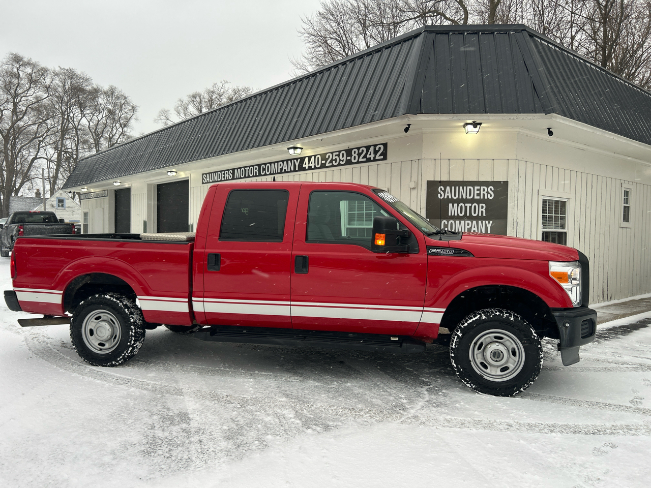 Ford F-250 SD XLT Crew Cab Long Bed 4WD 2011