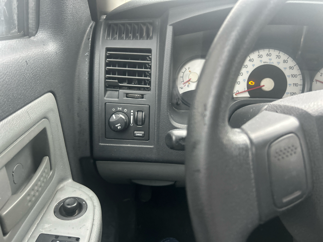 Dodge Dakota SXT Ext. Cab 4WD 2009