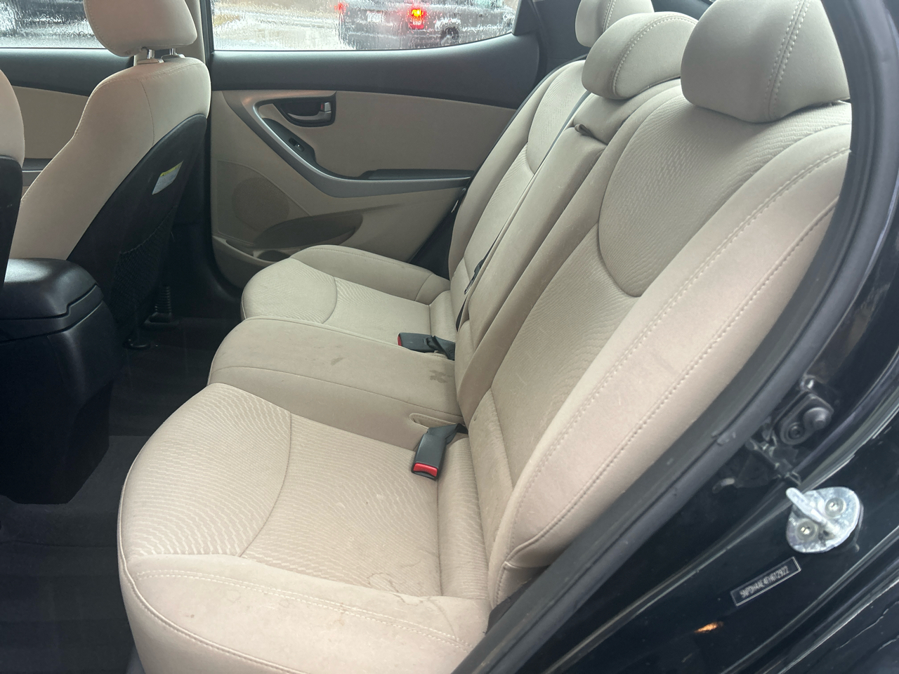 Hyundai Elantra SE 6AT 2015