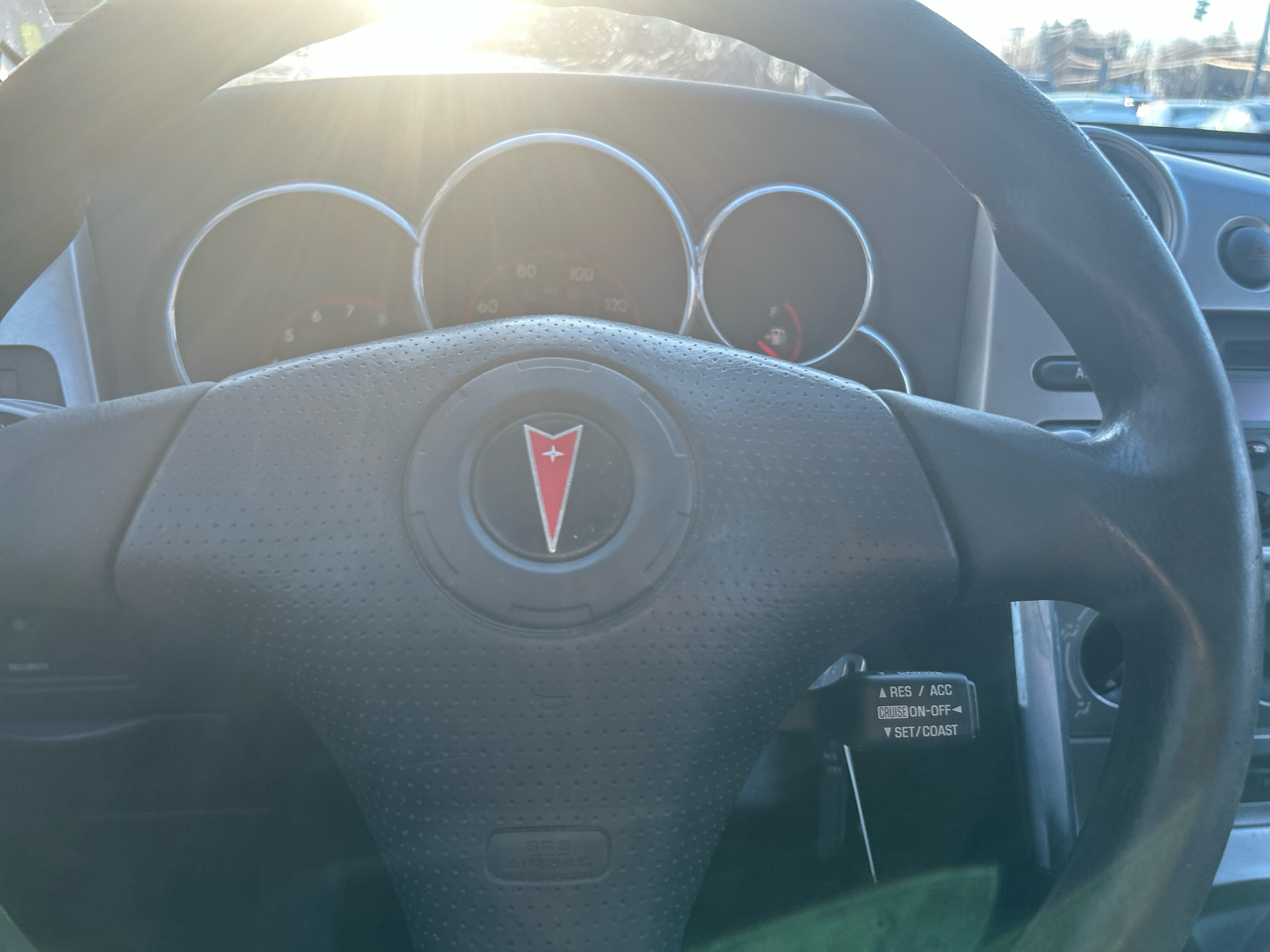 Pontiac Vibe Base 2004