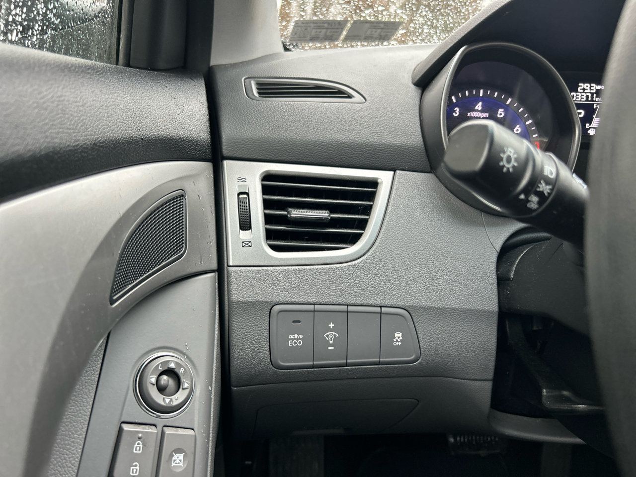 Hyundai Elantra Limited 2013