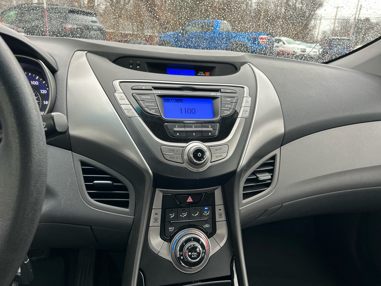 Hyundai Elantra Limited 2013