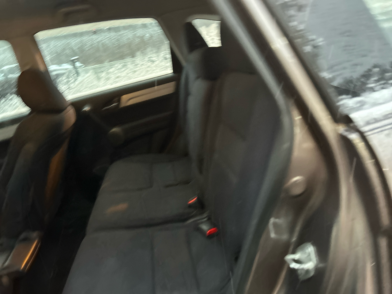 Honda CR-V LX 4WD 5-Speed AT 2011