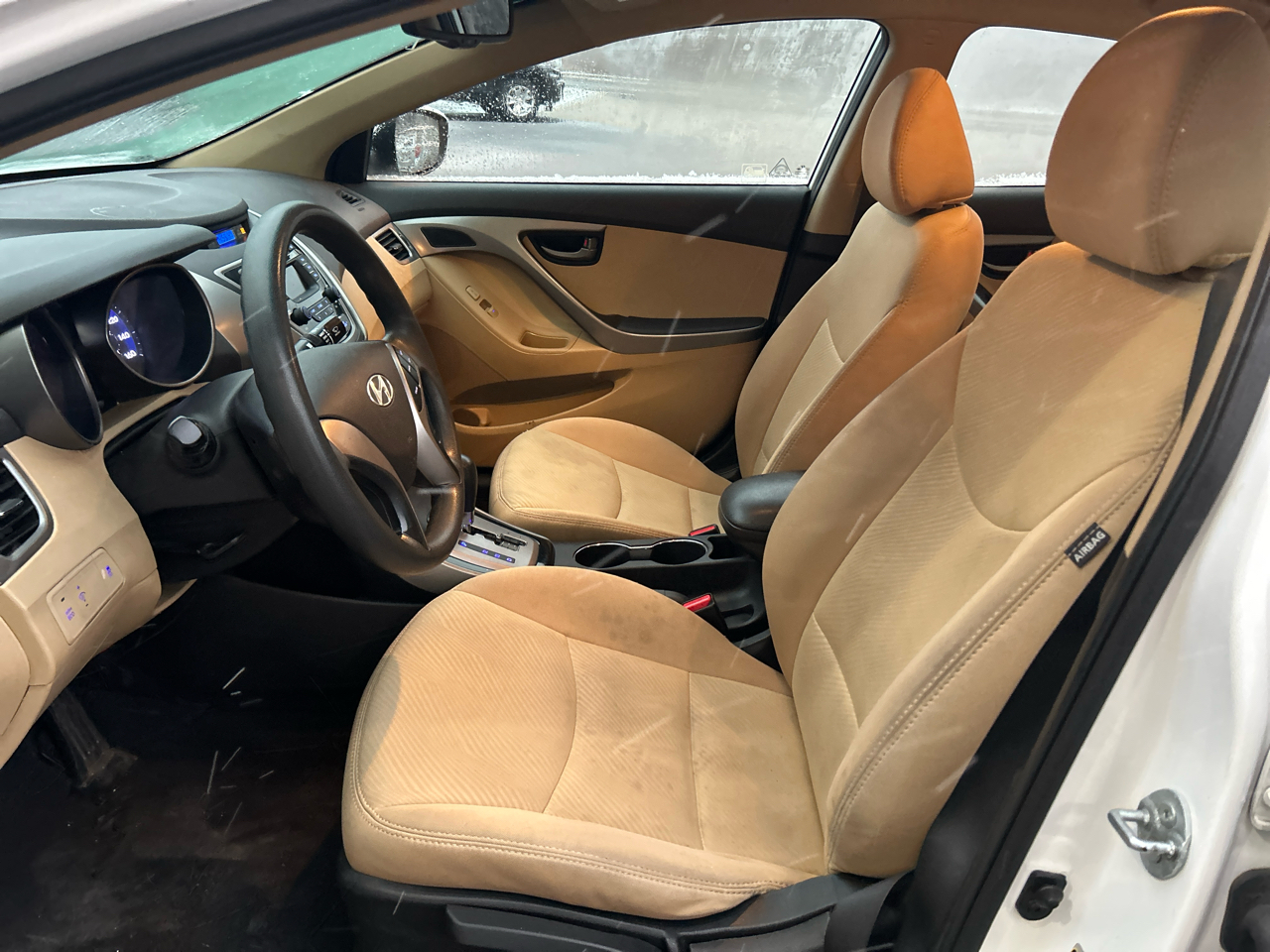 Hyundai Elantra Limited 2013