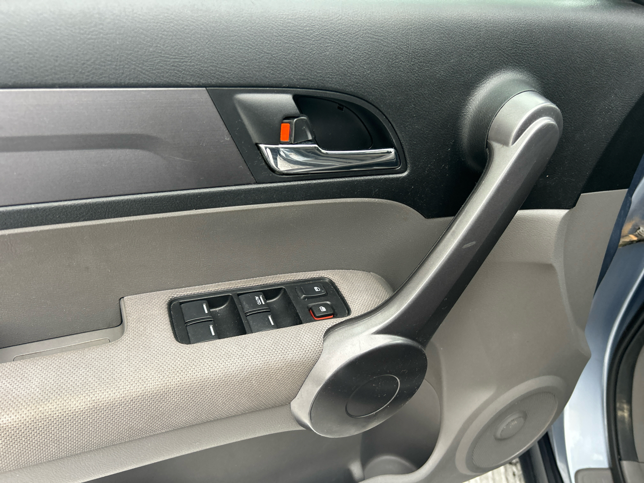 Honda CR-V LX 4WD 5-Speed AT 2009