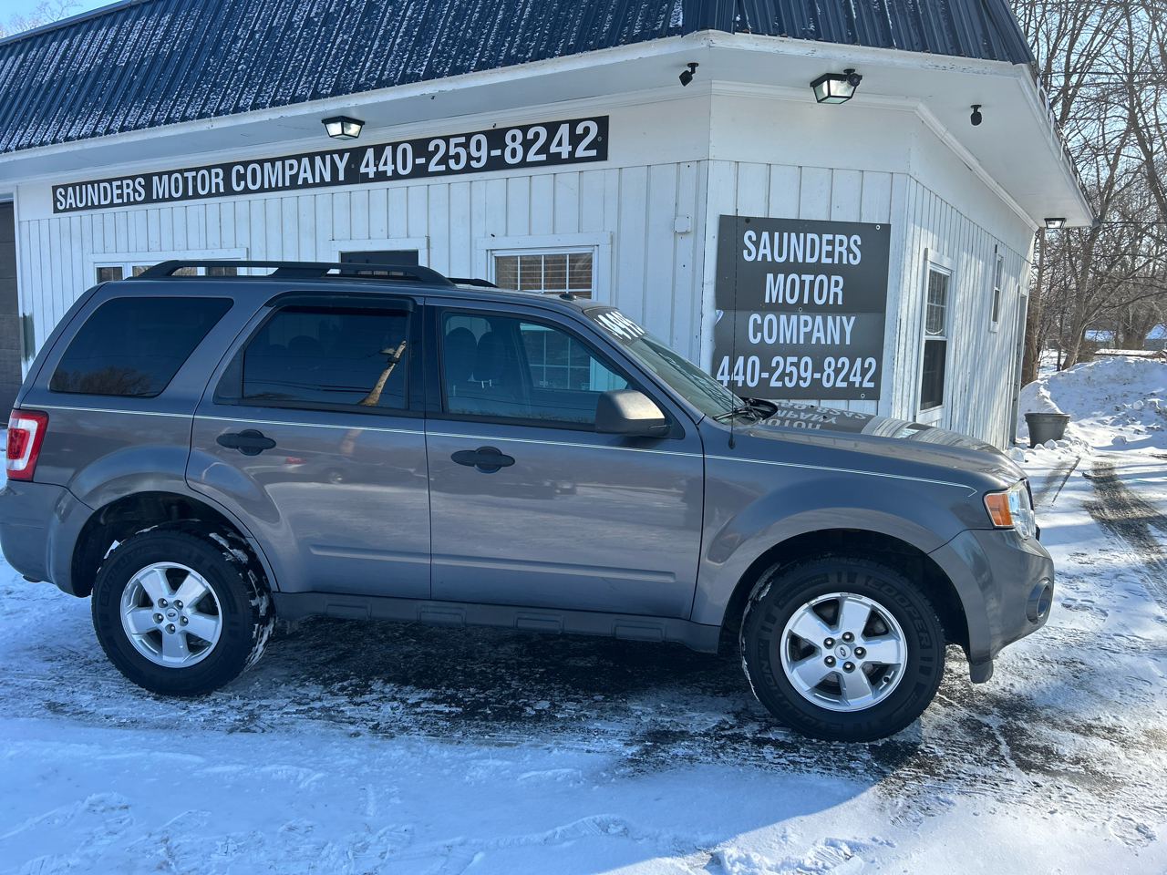 Ford Escape XLT FWD I4 2009