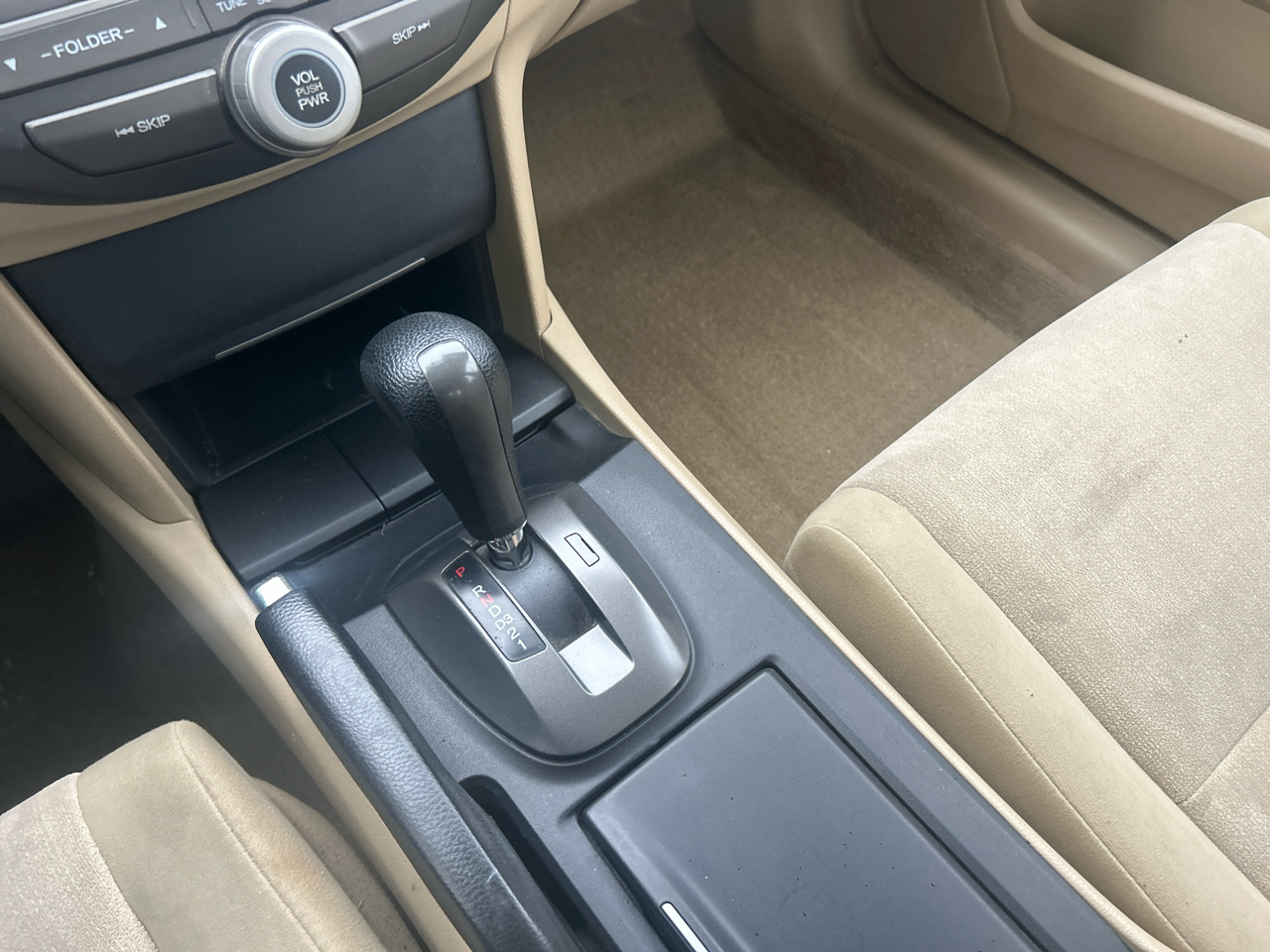 Honda Accord LX-P Sedan AT 2009