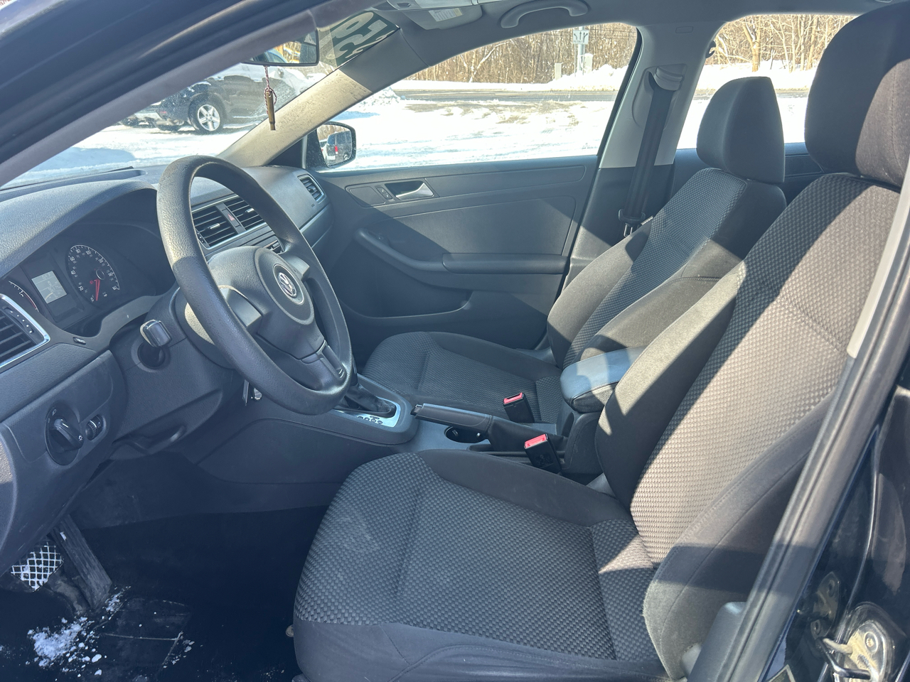 Volkswagen Jetta S 2014