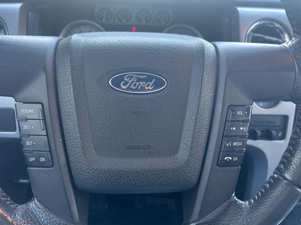 Ford F-150 XLT SuperCab 8-ft. Bed 4WD 2010