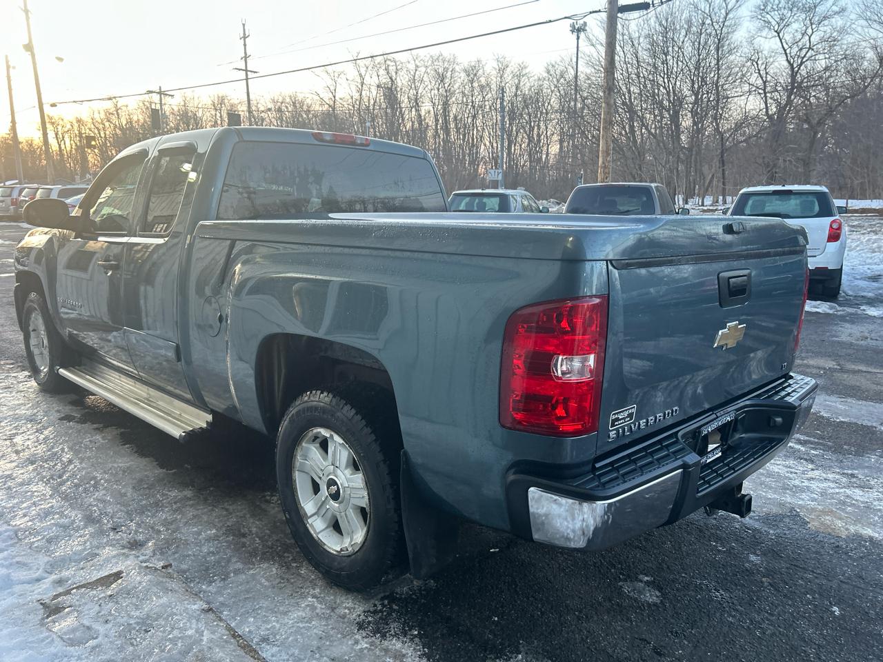 Chevrolet Silverado 1500 Work Truck Ext. Cab Short Box 4WD 2007