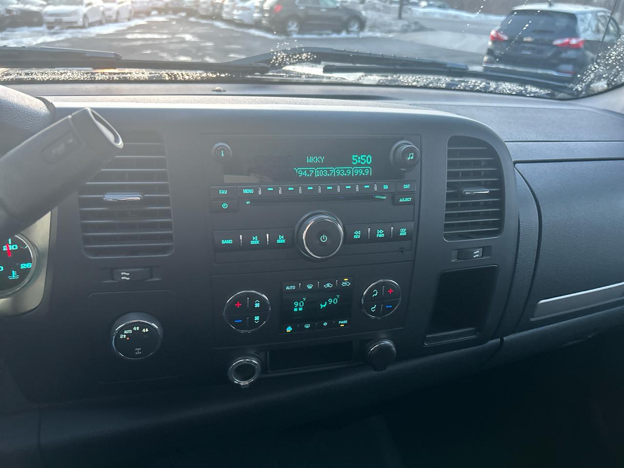 Chevrolet Silverado 1500 Work Truck Ext. Cab Short Box 4WD 2007