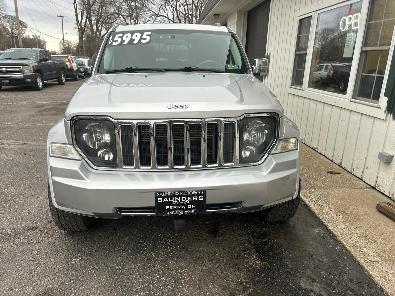 Jeep Liberty Sport 4WD 2011