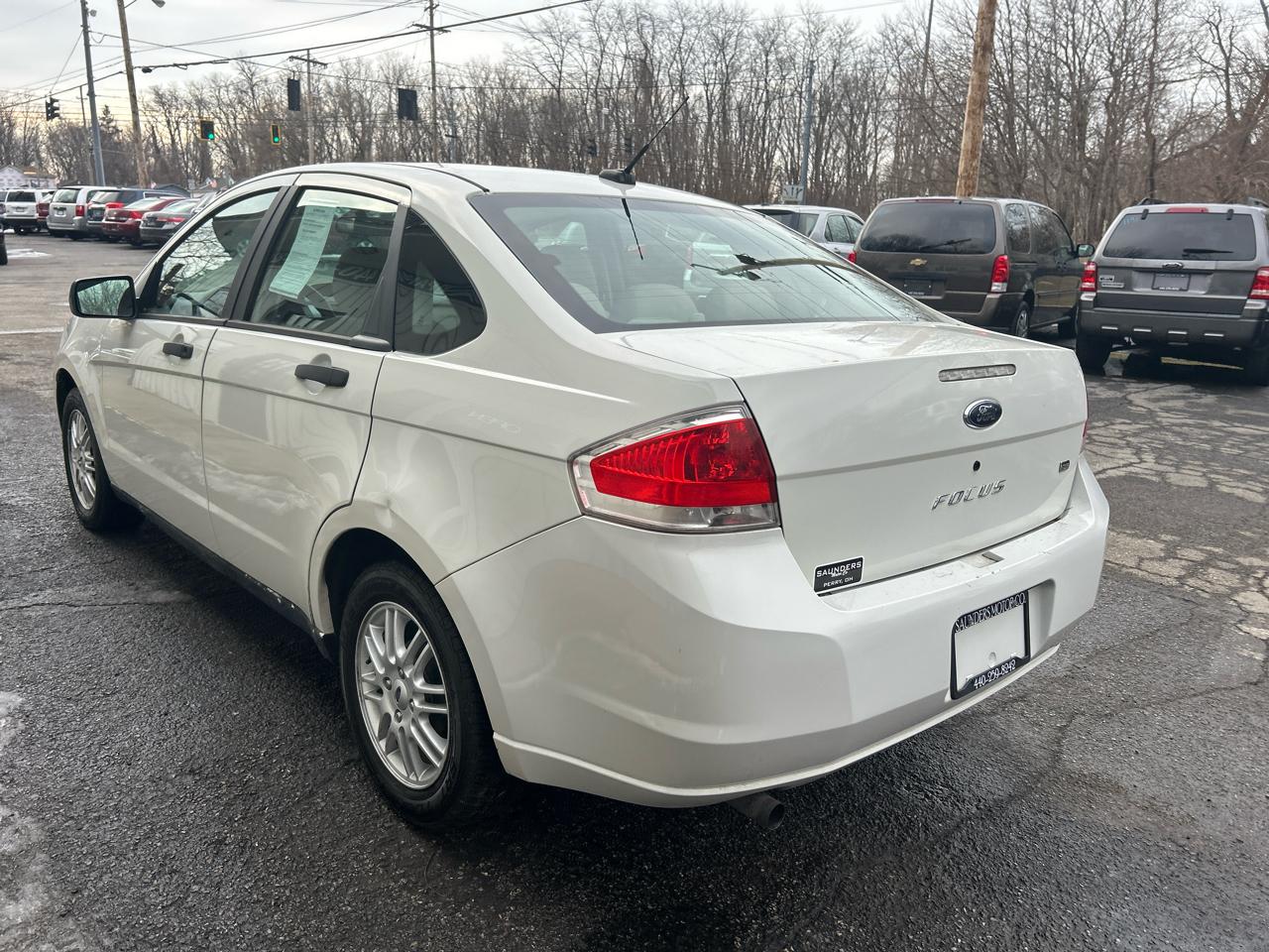 Ford Focus SE Sedan 2009