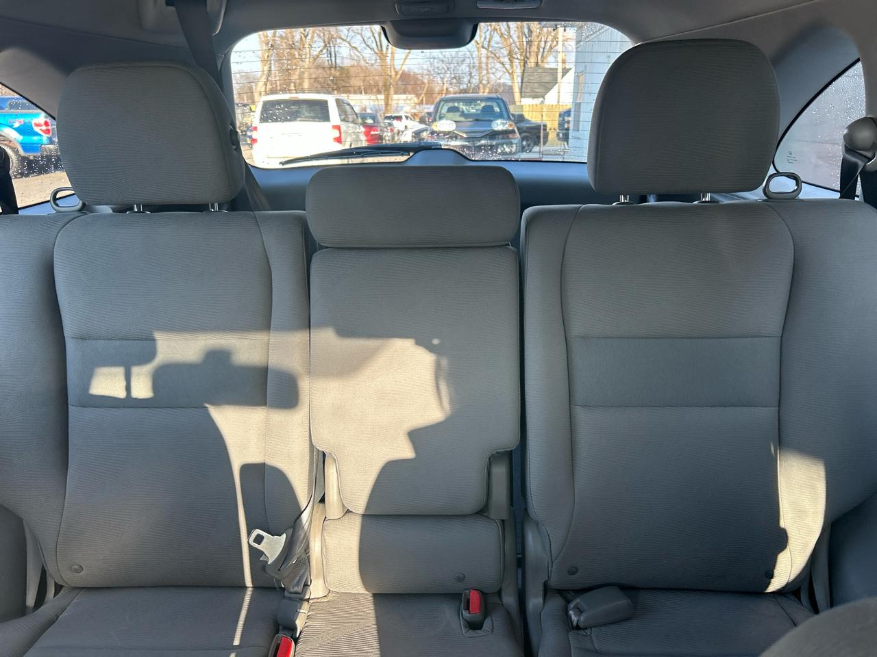 Honda CR-V LX 4WD 5-Speed AT 2010