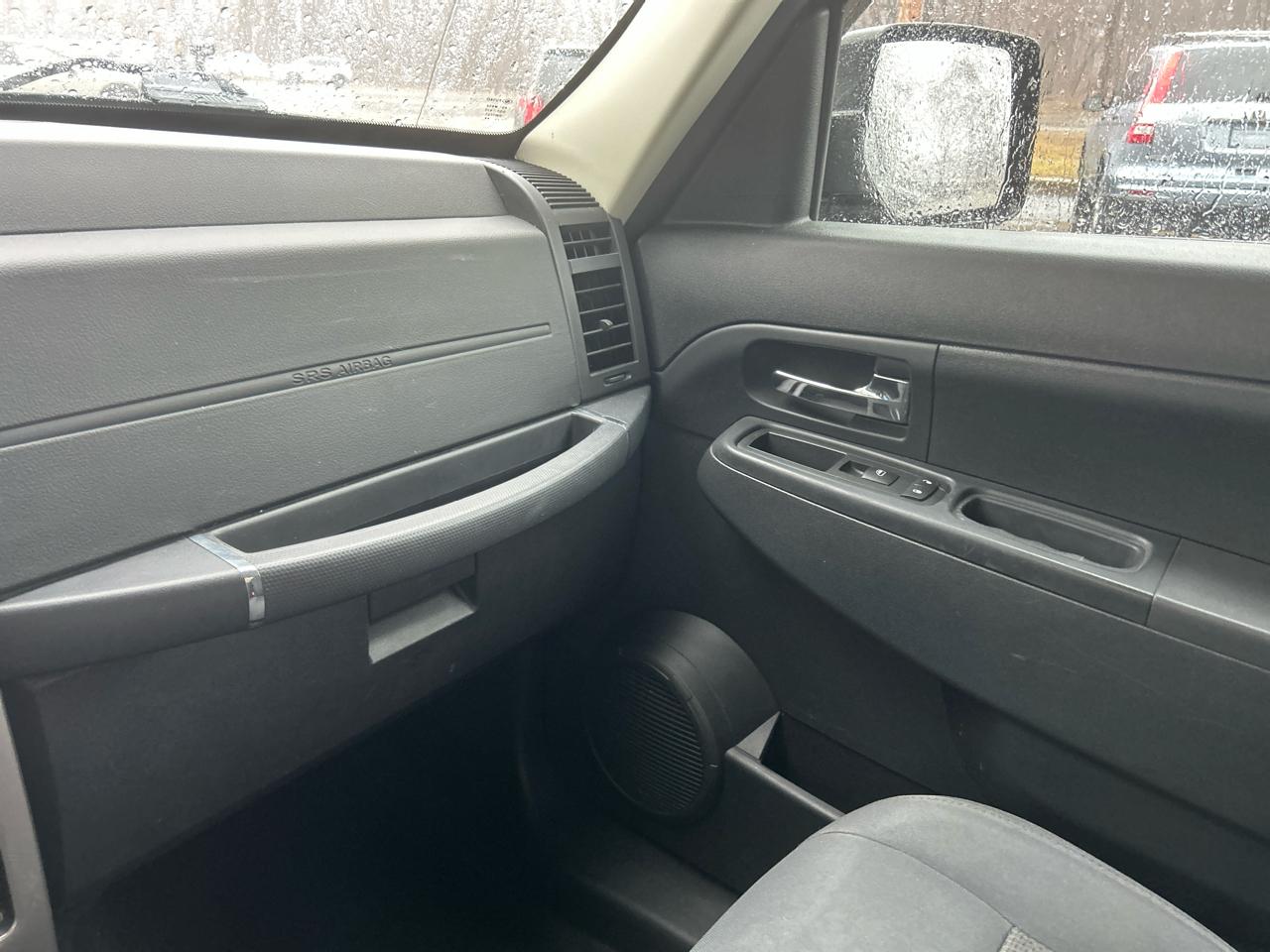 Jeep Liberty Sport 4WD 2012