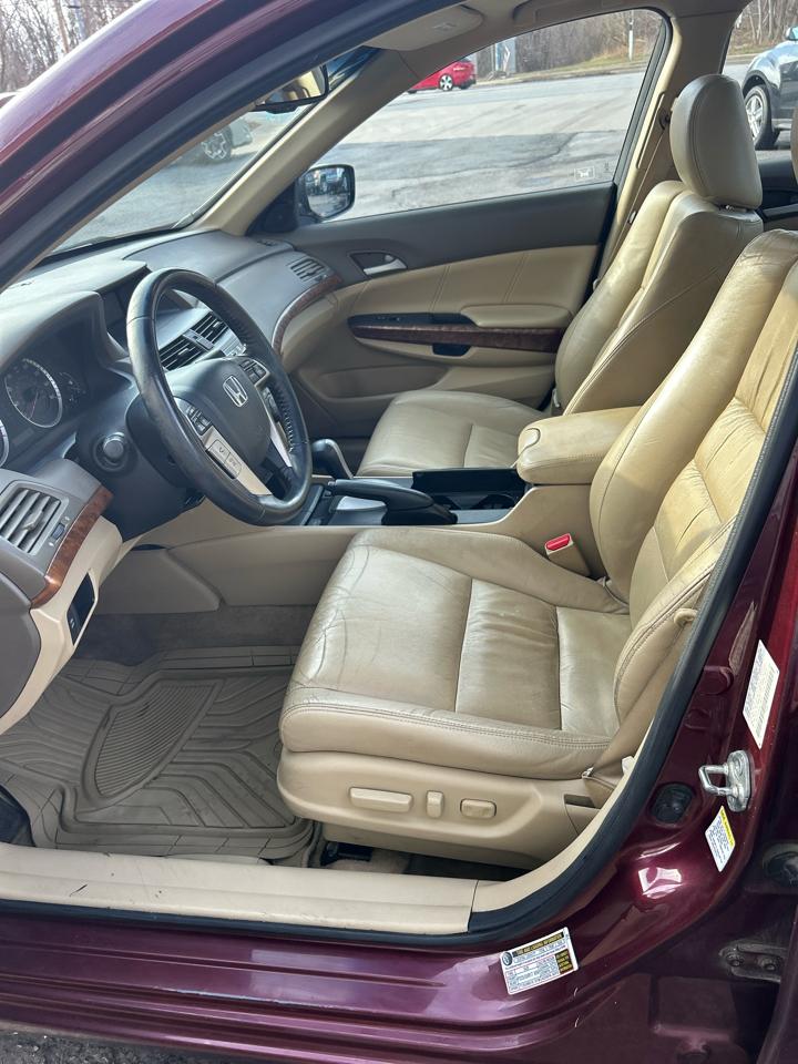 Honda Accord EX-L Sedan AT 2010